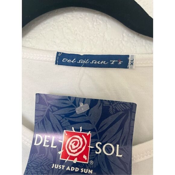 Del Sol St Thomas T-Shirt NEW - Picture 3 of 3